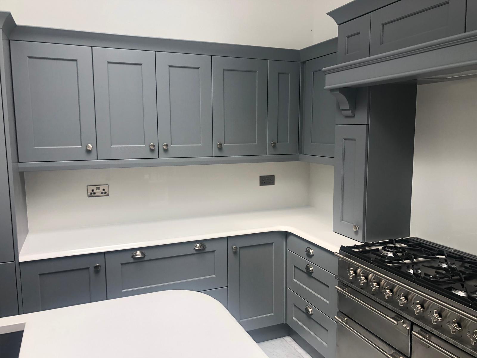 Thomas Howie fitted kitchen